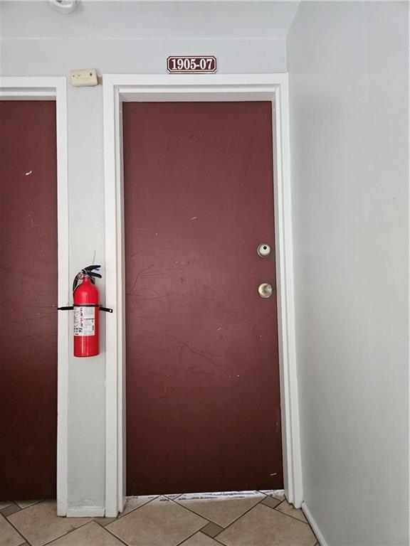 1905 Hanover Street, Unit 7 Pittsburgh, PA 15218 - Photo 2 of 22 a view of elevator