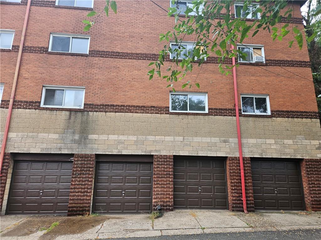 1905 Hanover Street, Unit 7 Pittsburgh, PA 15218 - Photo 22 of 22 front view of a house