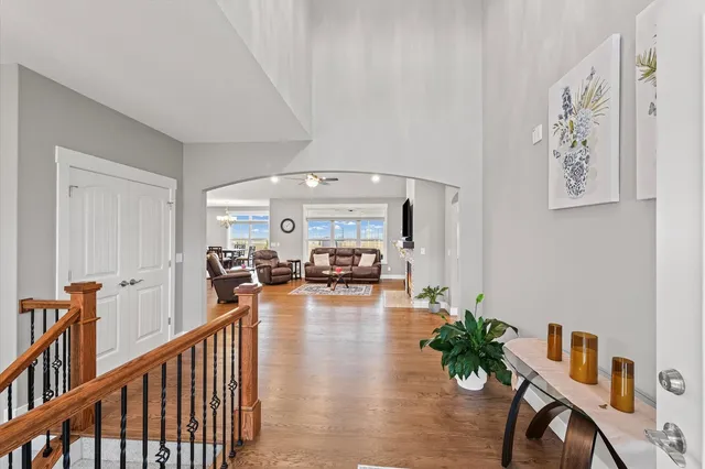 $699,900 | 1105 Glen Abbey Drive, Champaign, IL 61822