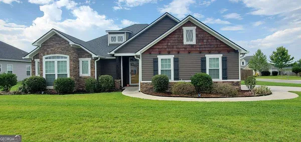 $305,000 | 4077 McKenzie Lane, Valdosta, GA 31605
