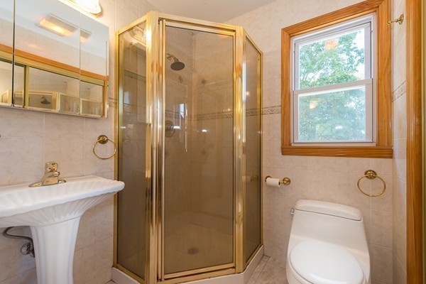 234 Bonad Road Brookline, MA 02467 - Photo 14 of 24 Gallery Image 14