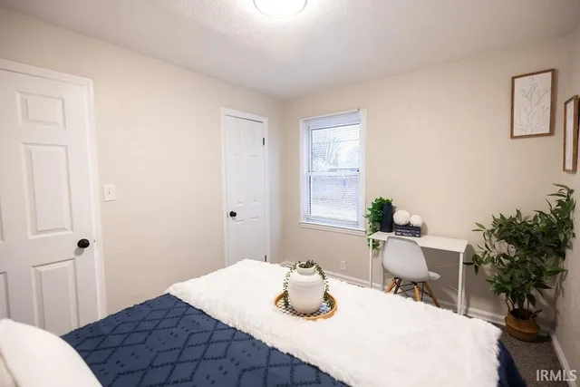 $134,900 | 2715 South Meeker Avenue, Muncie, IN 47302