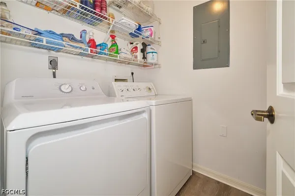 $2,000 | 5510 Southwest 4th Place, Unit 503, Cape Coral, FL 33914