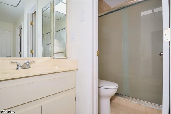 $2,000 | 5510 Southwest 4th Place, Unit 503, Cape Coral, FL 33914