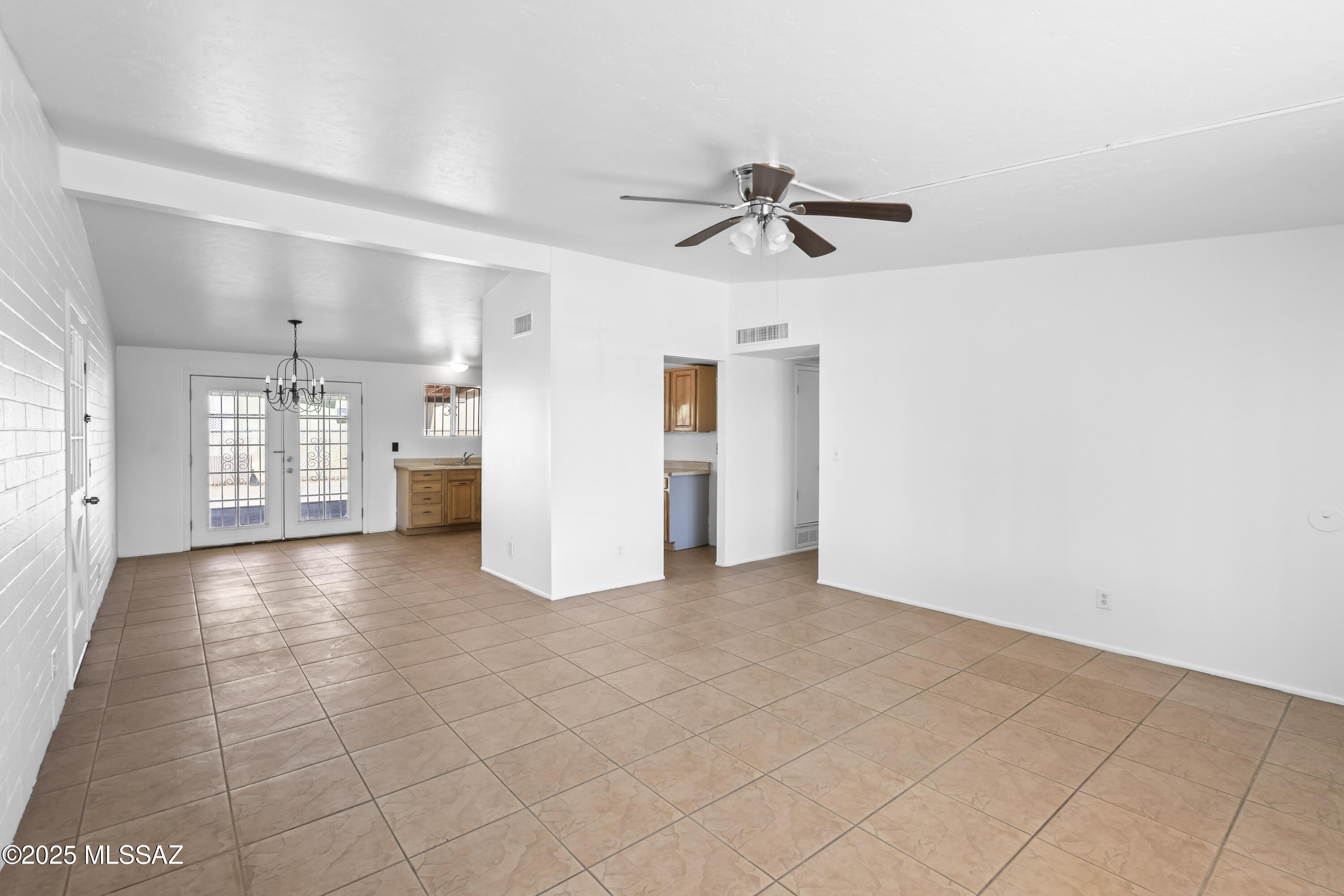 1926 West Saxony Road Tucson, AZ 85713 - Photo 10 of 26 a view of a livingroom with a staircase