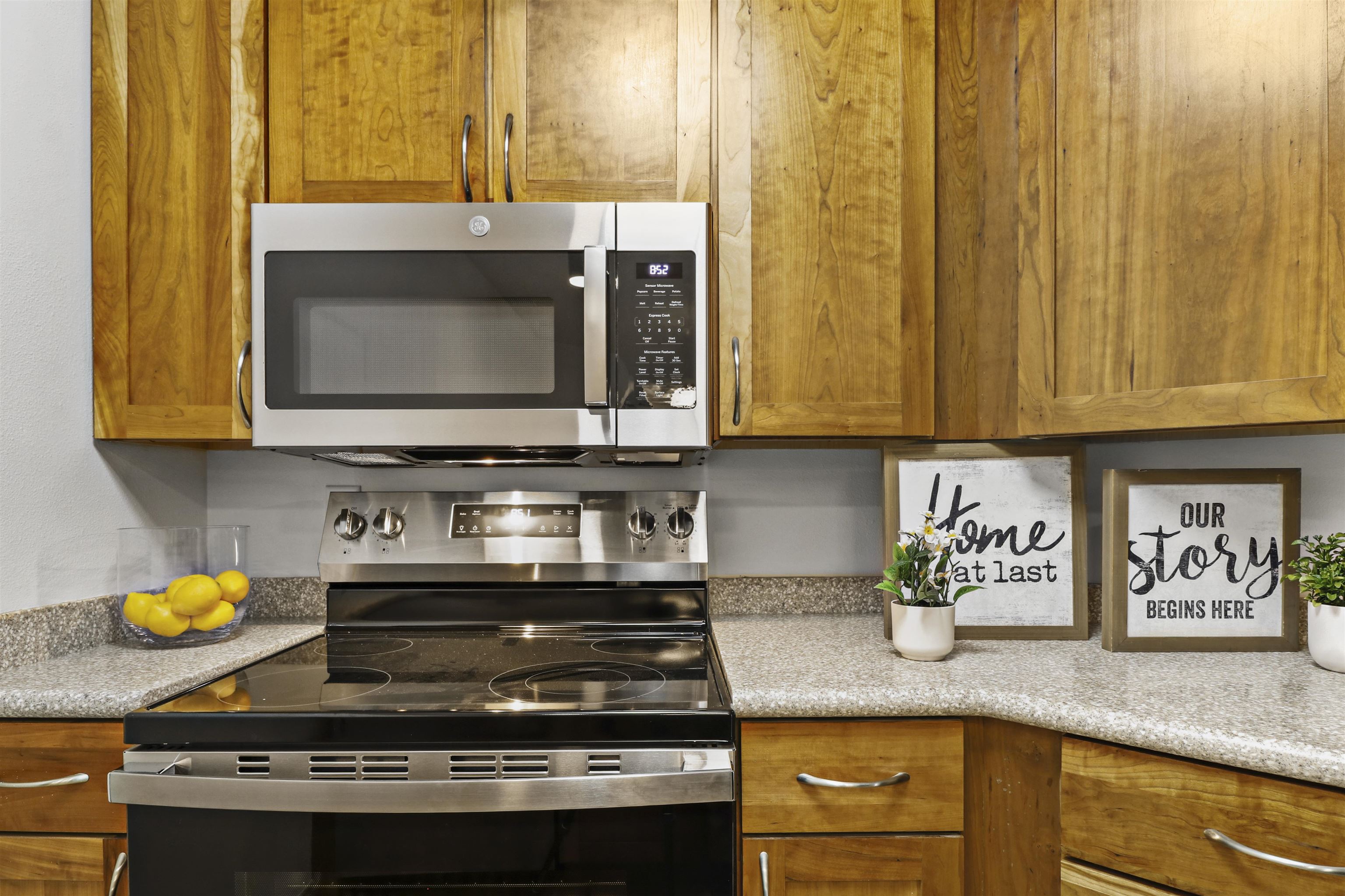 311 North Hancock Street, Unit 231 Madison, WI 53703 - Photo 11 of 32