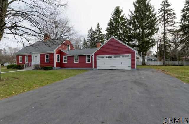 2154 Rankin Road Niskayuna, NY 12309 - Photo 12 of 15 Photo 12