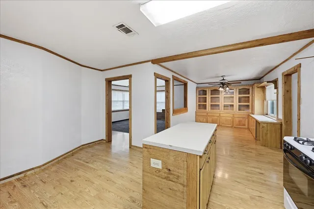 $175,000 | 2003 Gary Avenue, Nederland, TX 77627