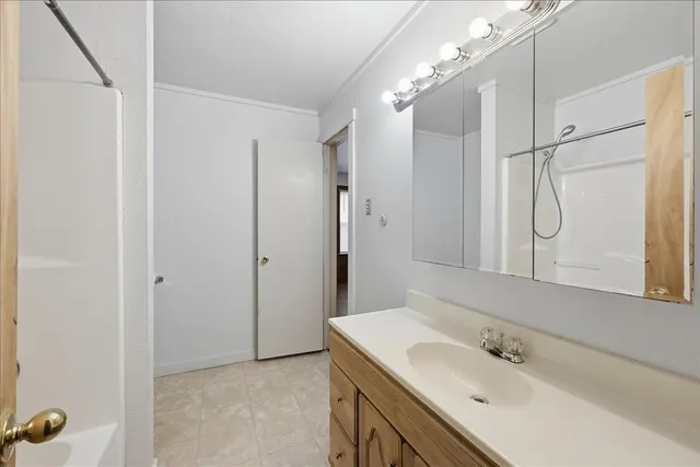 $175,000 | 2003 Gary Avenue, Nederland, TX 77627