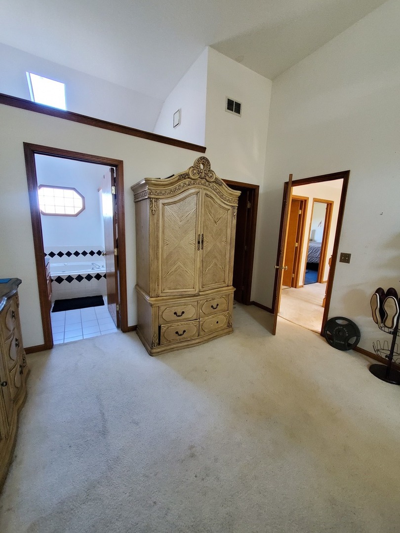 5620 Feather Creek Road Matteson, IL 60443 - Photo 11 of 19