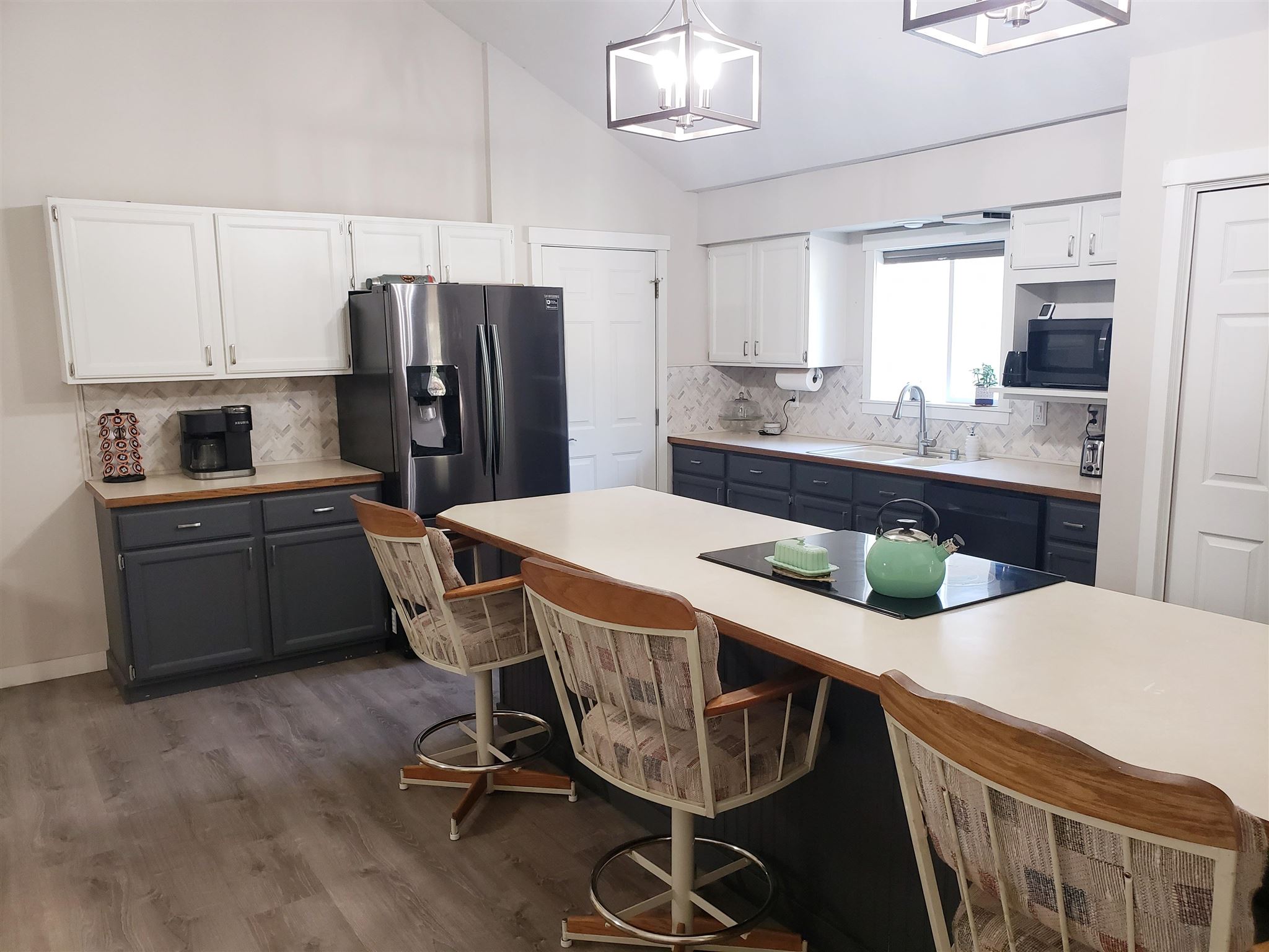 3924 East Woolard Court Colbert, WA 99005 - Photo 7 of 27 Gallery Image 7