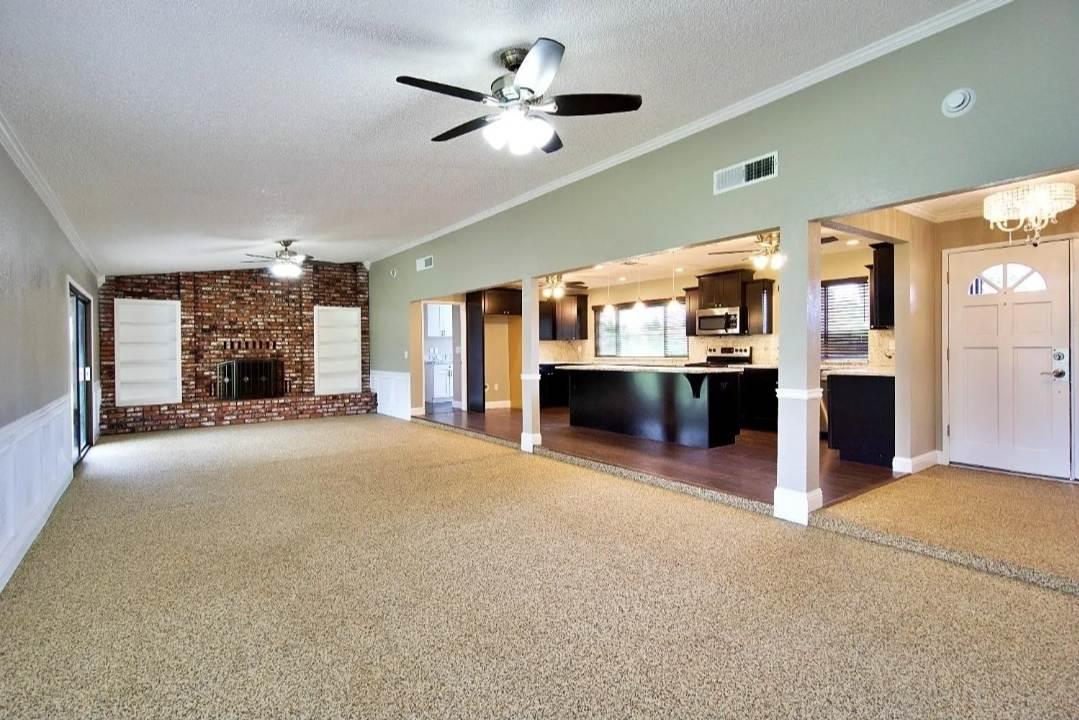 36620 Ave 12 Madera, CA 93636 - Photo 3 of 12