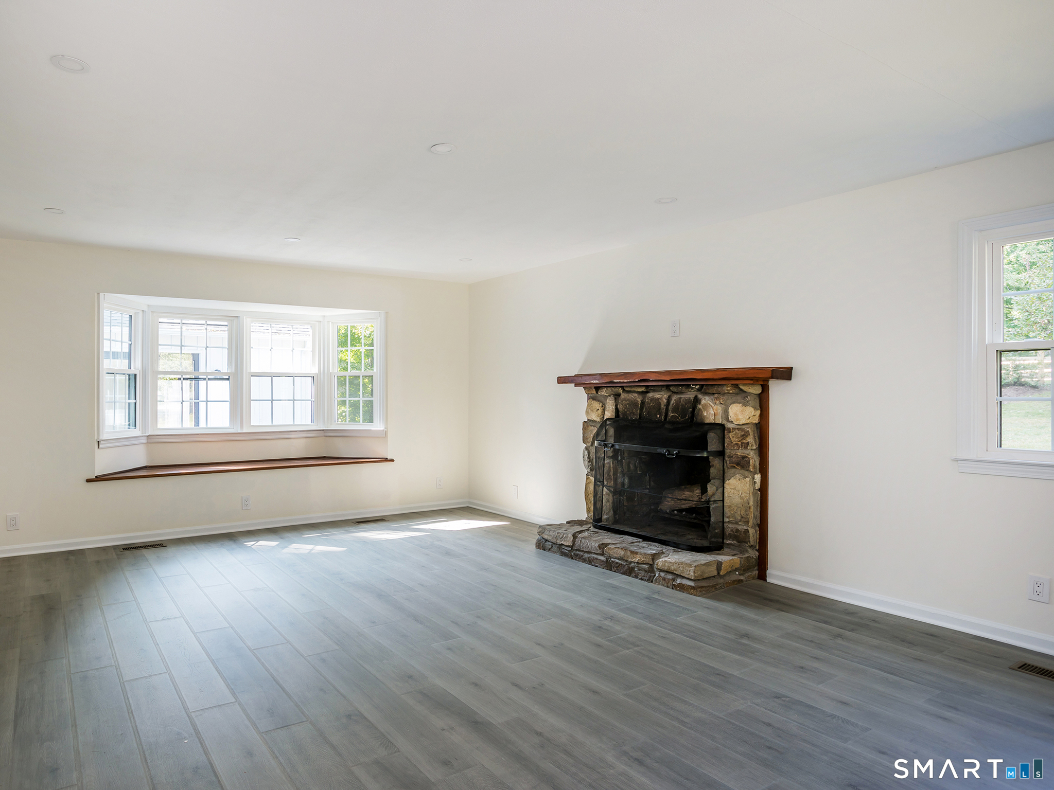 123 Old Litchfield Road Washington, CT 06794 - Photo 4 of 32 Gallery Image 4