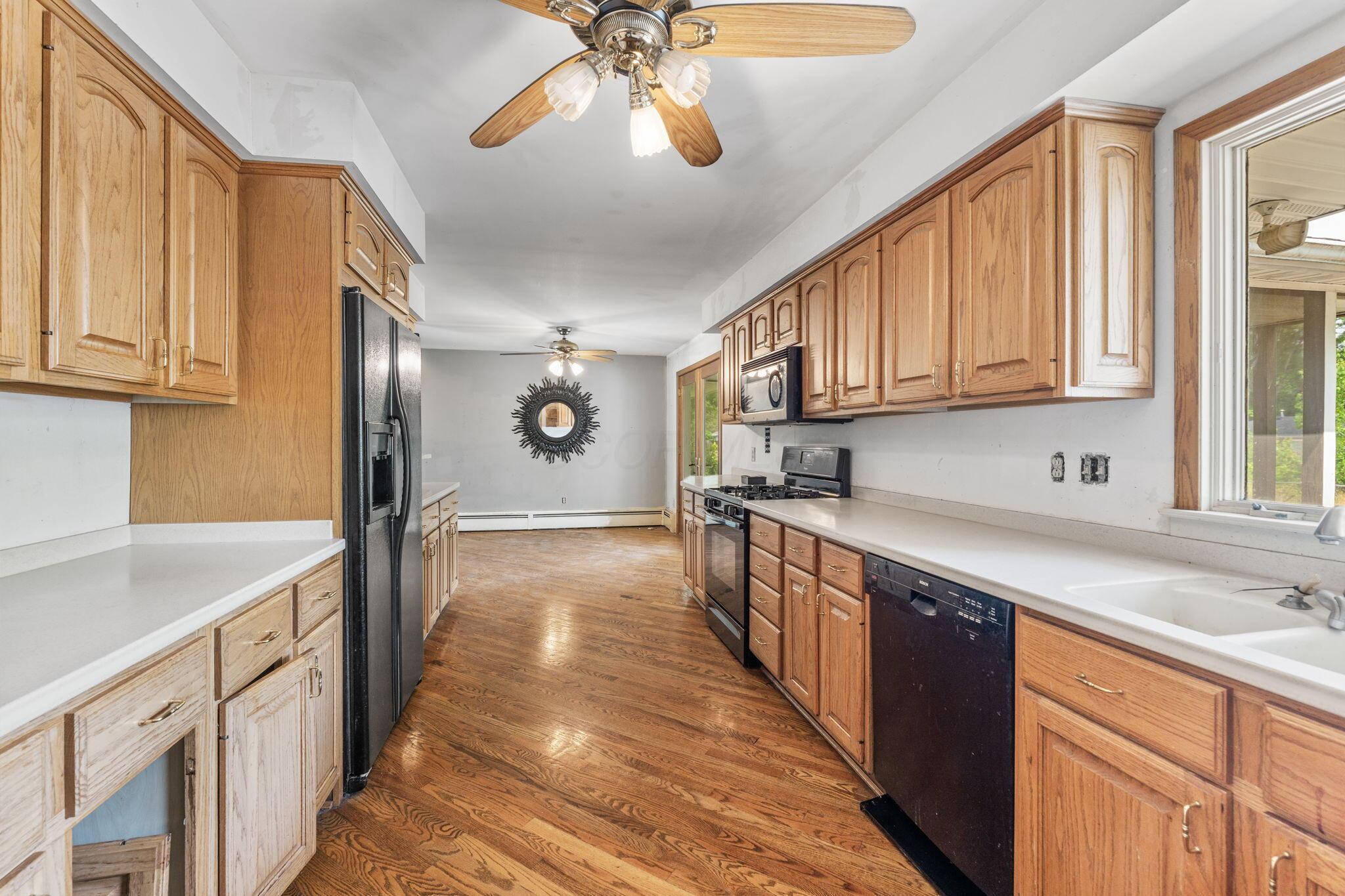 1282 Lawndale Road Marion, OH 43302 - Photo 15 of 51 1282 Lawndale Rd (Interior)-8