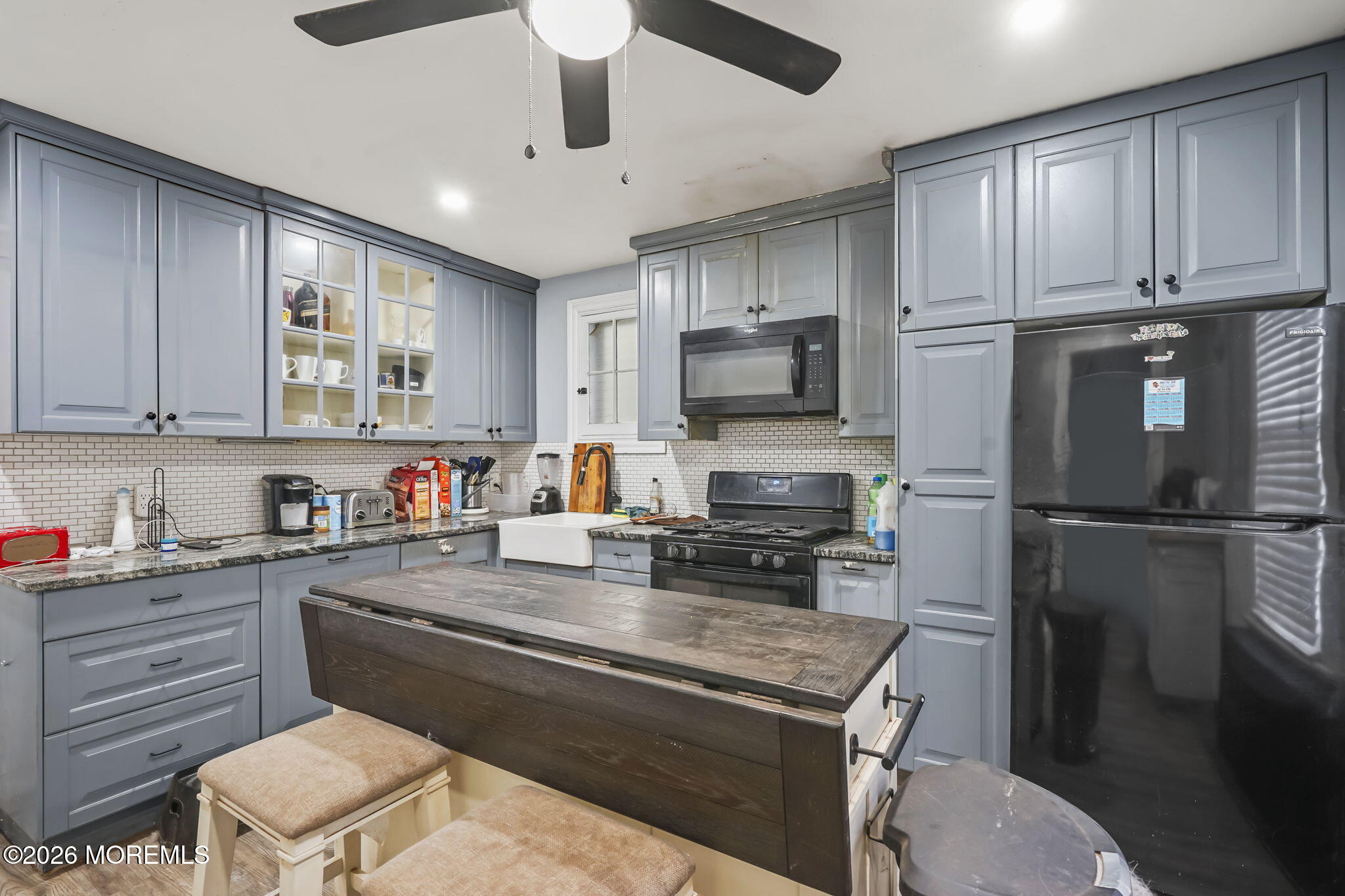 217 Handy Street New Brunswick, NJ 08901 - Photo 5 of 15 6-web-or-mls-DSC07790