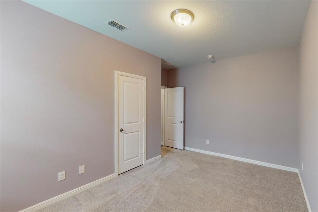 821 Falcon Road Argyle, TX 76226 - Photo 34 of 38