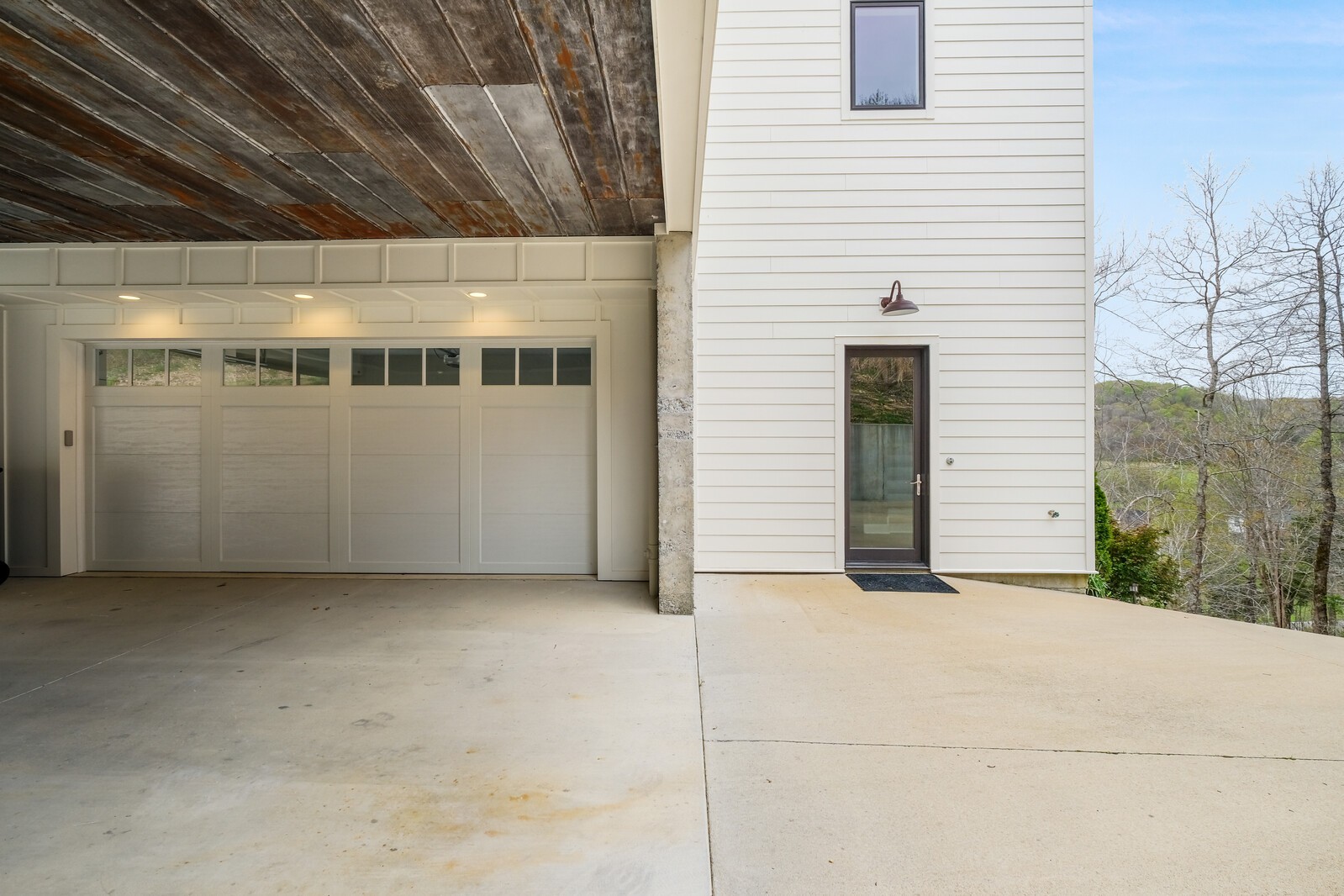 5304 Old Harding Road Franklin, TN 37064 - Photo 57 of 67 a view of a garage
