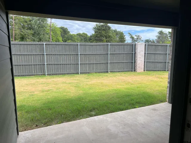 $1,995 | 101 Maji Road, Whitehouse, TX 75791