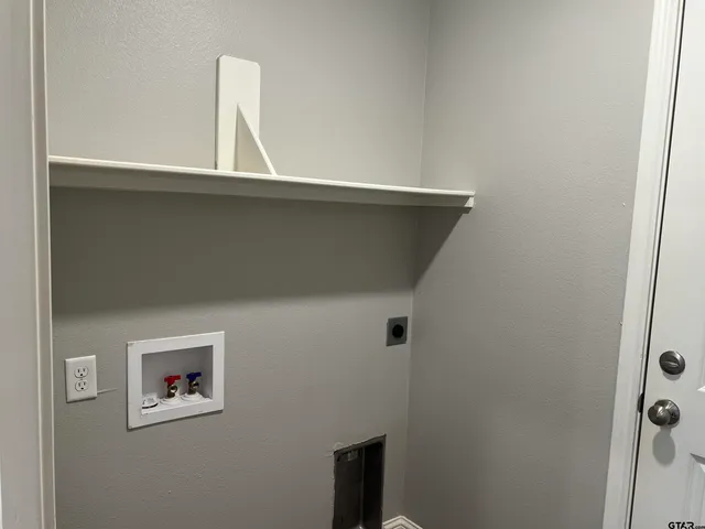 $1,995 | 101 Maji Road, Whitehouse, TX 75791