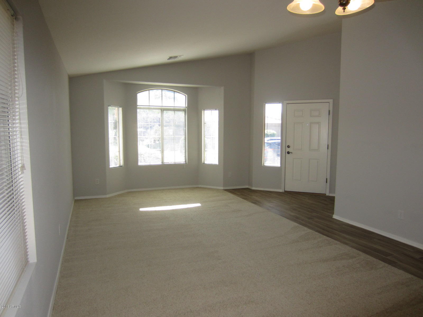 2202 West Darrel Road Phoenix, AZ 85041 - Photo 7 of 14 IMG_7131