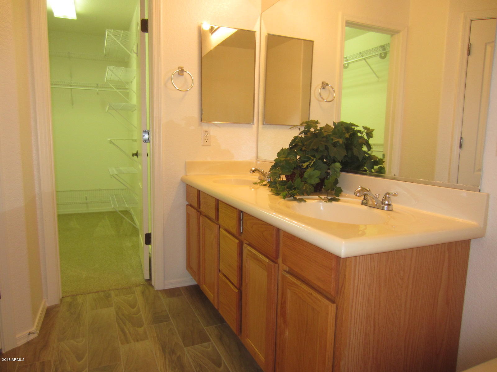 2202 West Darrel Road Phoenix, AZ 85041 - Photo 10 of 14 IMG_7129