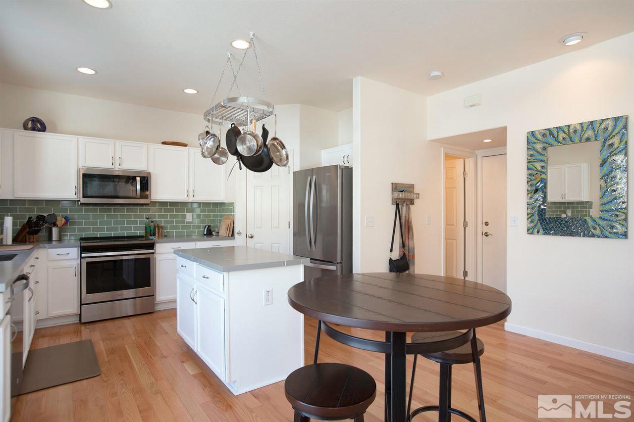 2274 Sapphire Ridge Way Reno, NV 89523 - Photo 4 of 25 Photo 4