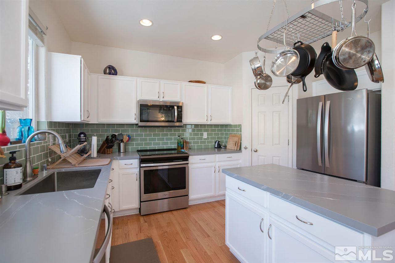 2274 Sapphire Ridge Way Reno, NV 89523 - Photo 7 of 25 Photo 7