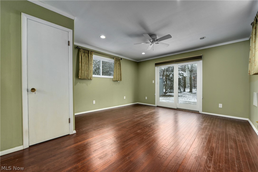 1238 Quilliams Road Cleveland, OH 44121 - Photo 12 of 33