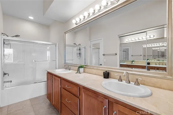 $4,300 | 23860 Brescia Drive, Valencia, CA 91354