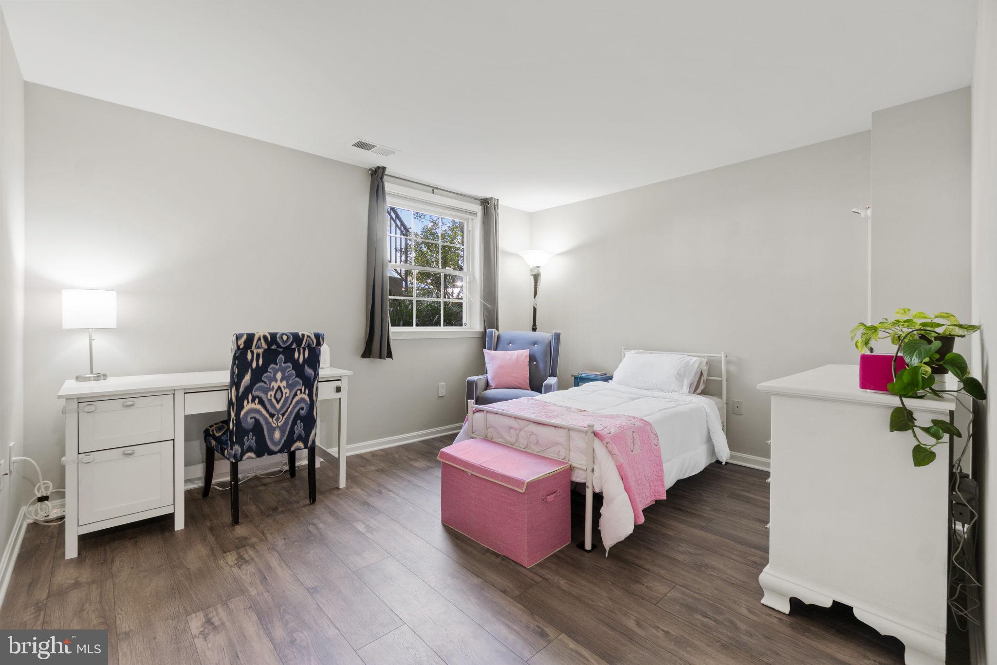 3956 9th Road South Arlington, VA 22204 - Photo 18 of 25 Gallery Image 18