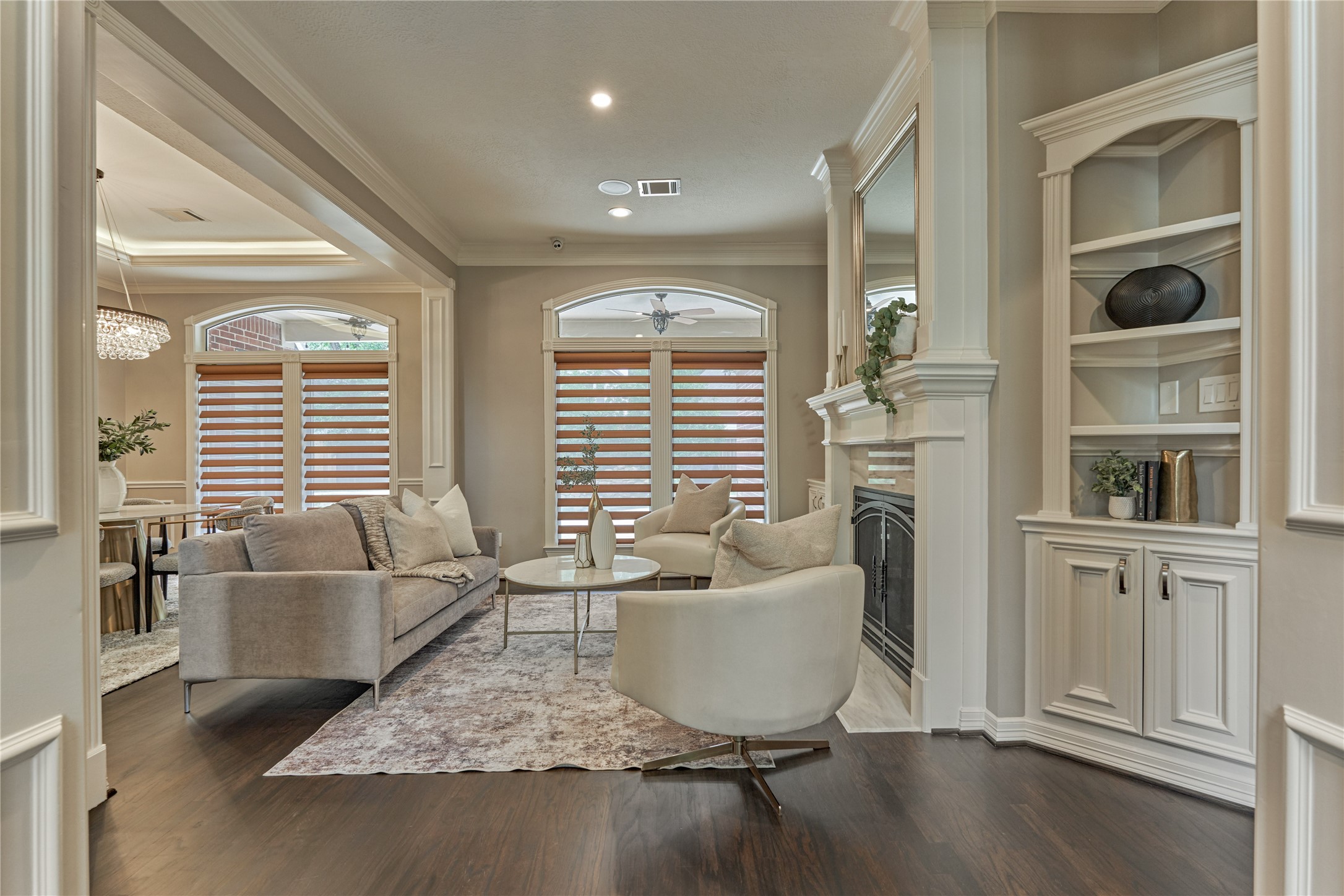 7 Gentry Oak Court Spring, TX 77381 - Photo 8 of 50 a living room with furniture and a window