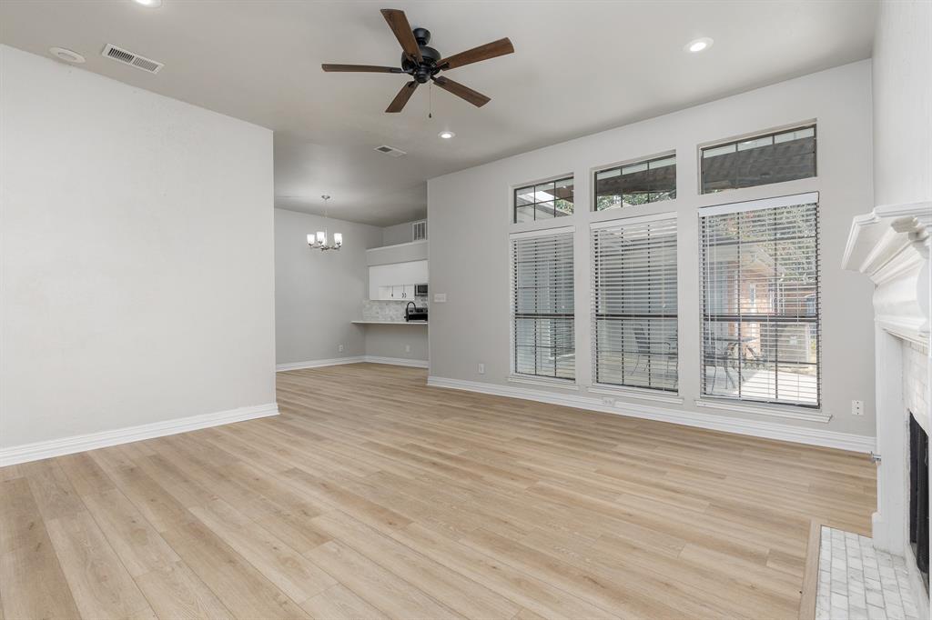 9703 Springtree Lane Dallas, TX 75243 - Photo 6 of 26 Gallery Image 6