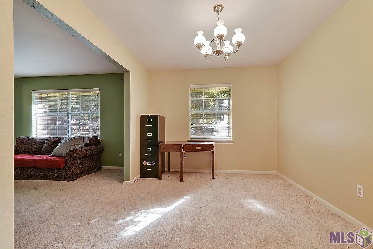 318 Robindale Circle Baton Rouge, LA 70815 - Photo 4 of 10 Gallery Image 4
