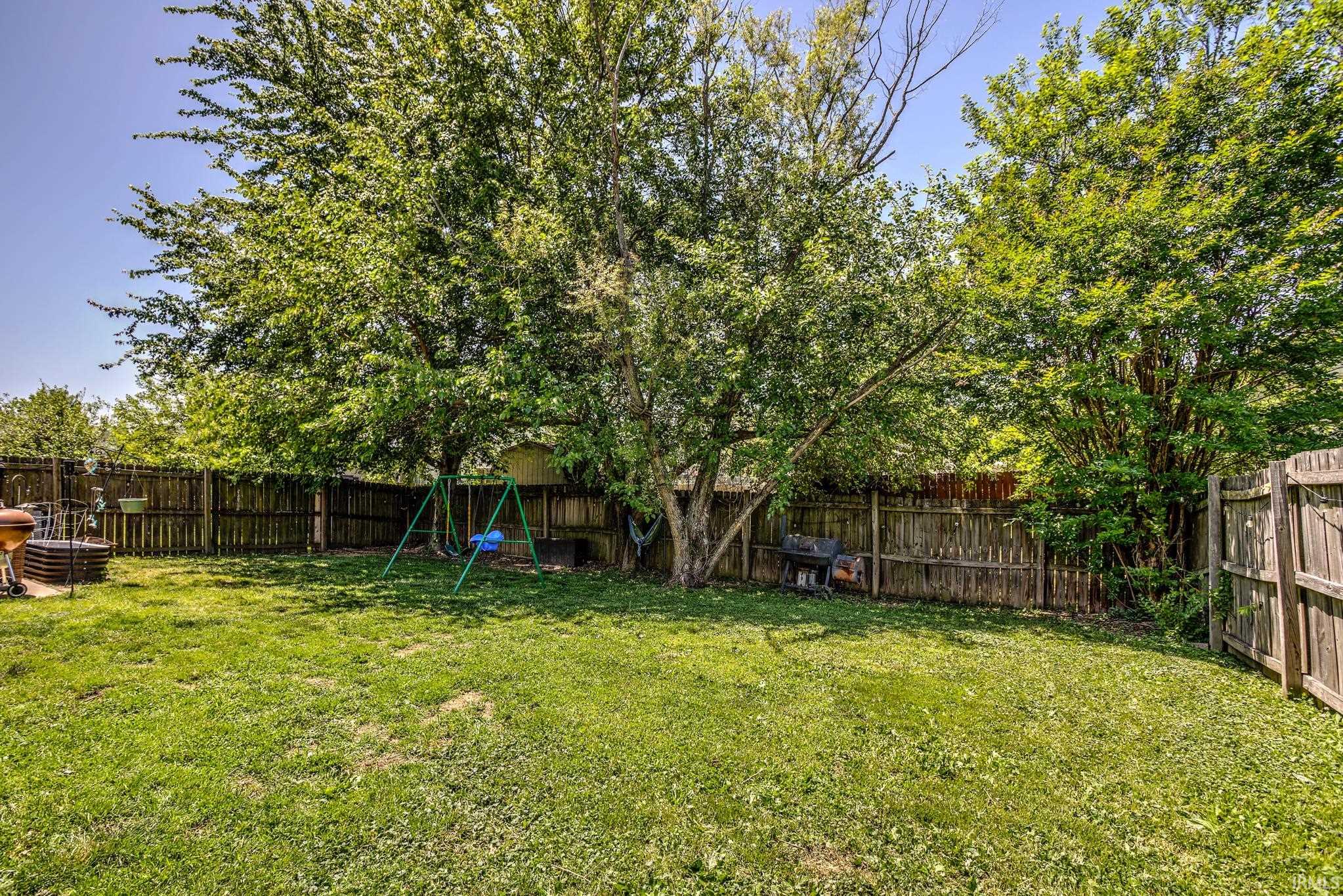 9940 Chatteris Road Evansville, IN 47725 - Photo 27 of 30