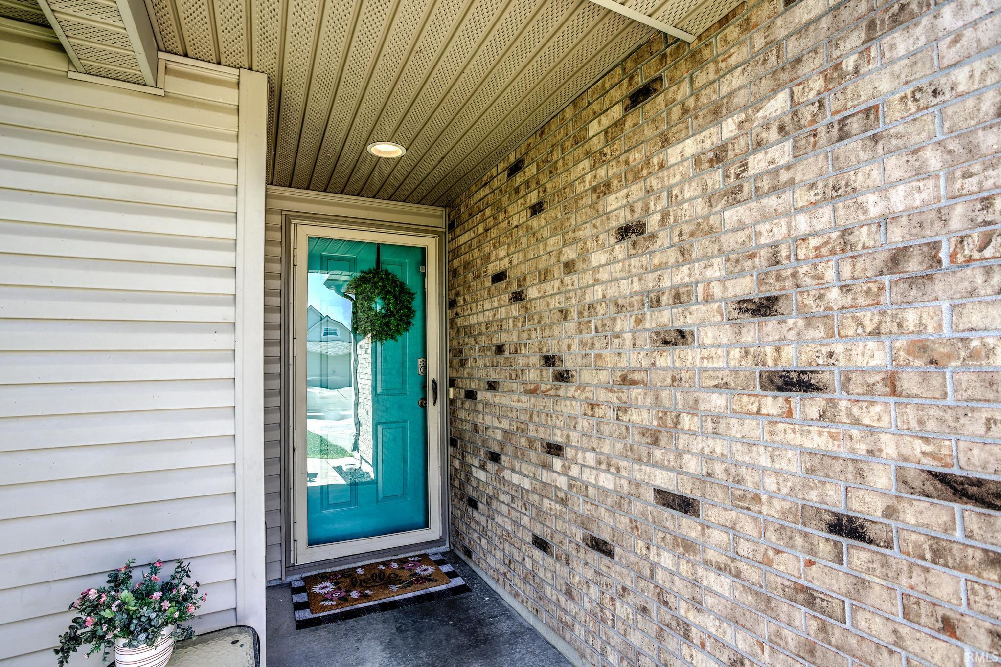 9940 Chatteris Road Evansville, IN 47725 - Photo 3 of 30