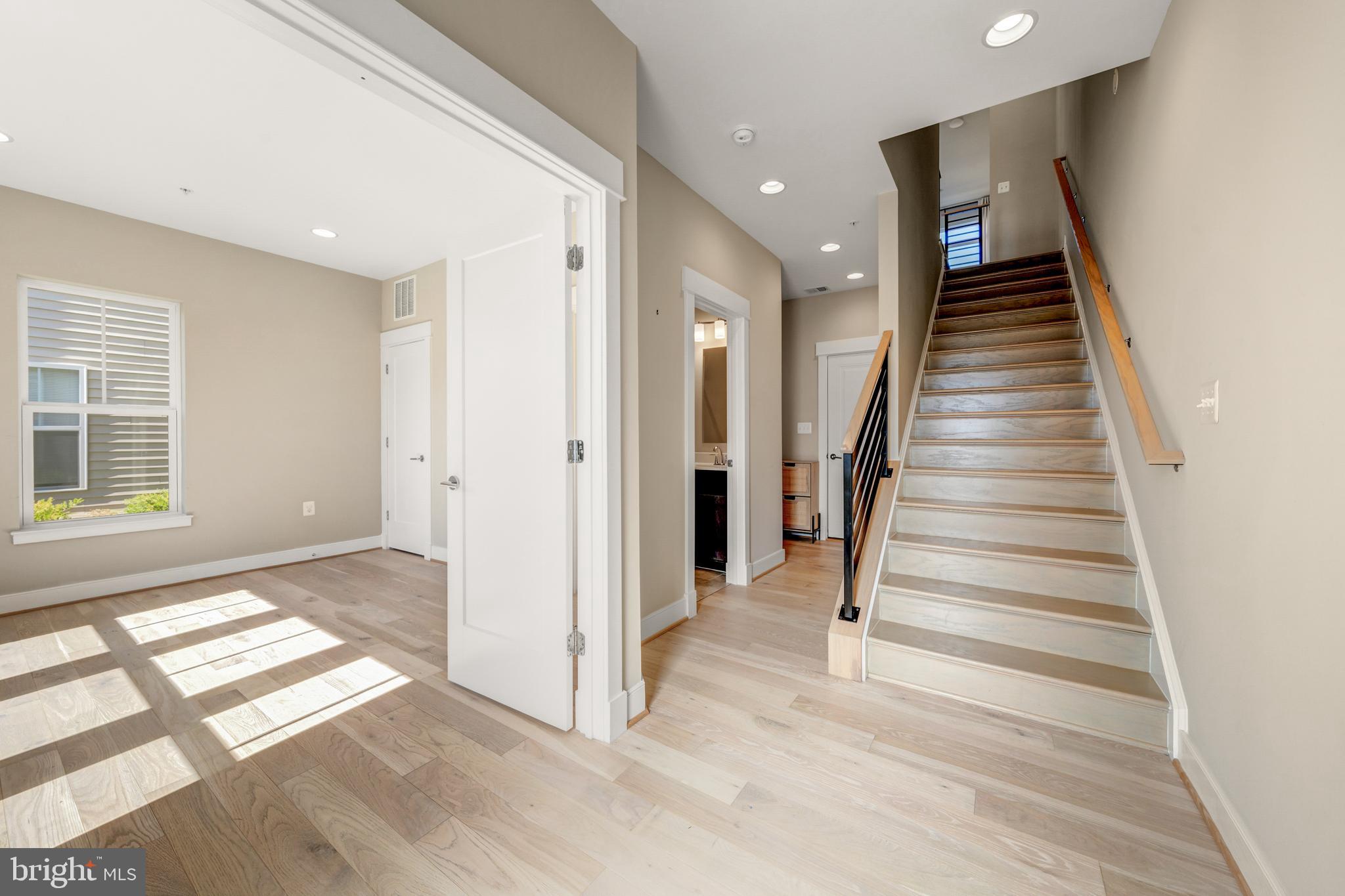 22961 Quiet Crossing Terrace Broadlands, VA 20148 - Photo 7 of 56