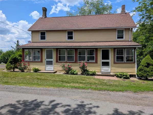 $1,850 | 19 Maloney Lane, Unit APARTMENT C, Goshen, NY 10924