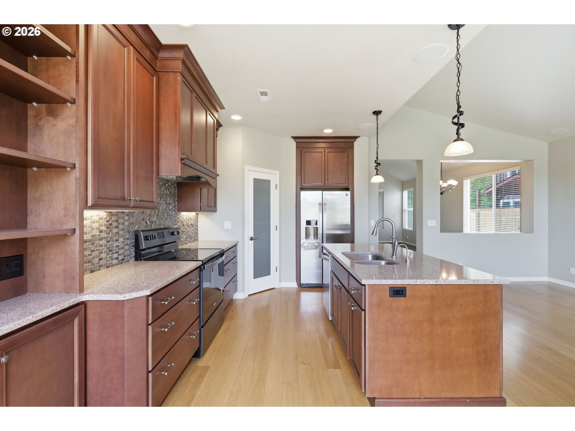 5475 Charles Way Eugene, OR 97402 - Photo 21 of 48