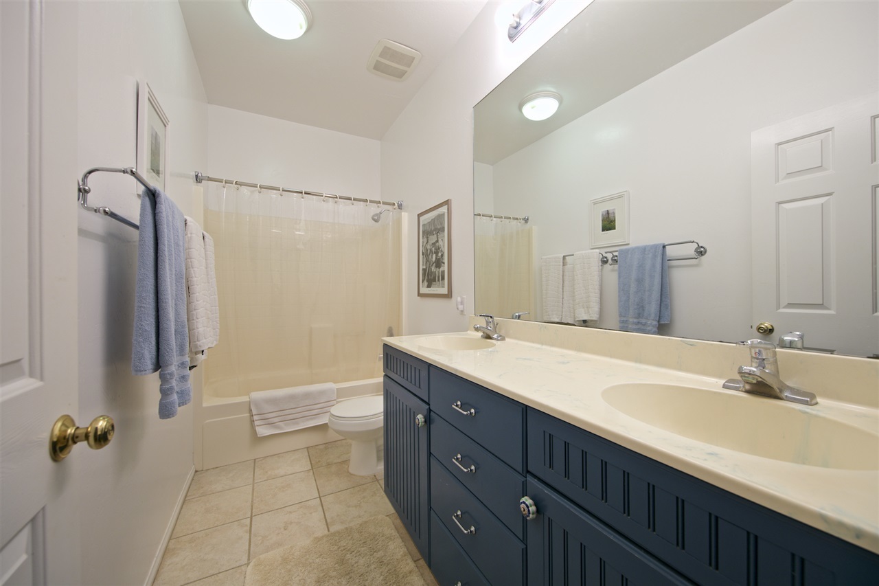 153 Avocado Street Encinitas, CA 92024 - Photo 18 of 20