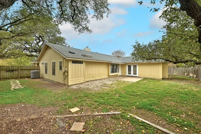$2,400 | 11931 Bittern Hollow, Austin, TX 78758
