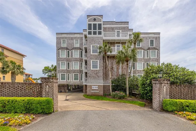 $1,350,000 | 744 Ocean Boulevard, Unit 202, St. Simons Island, GA 31522