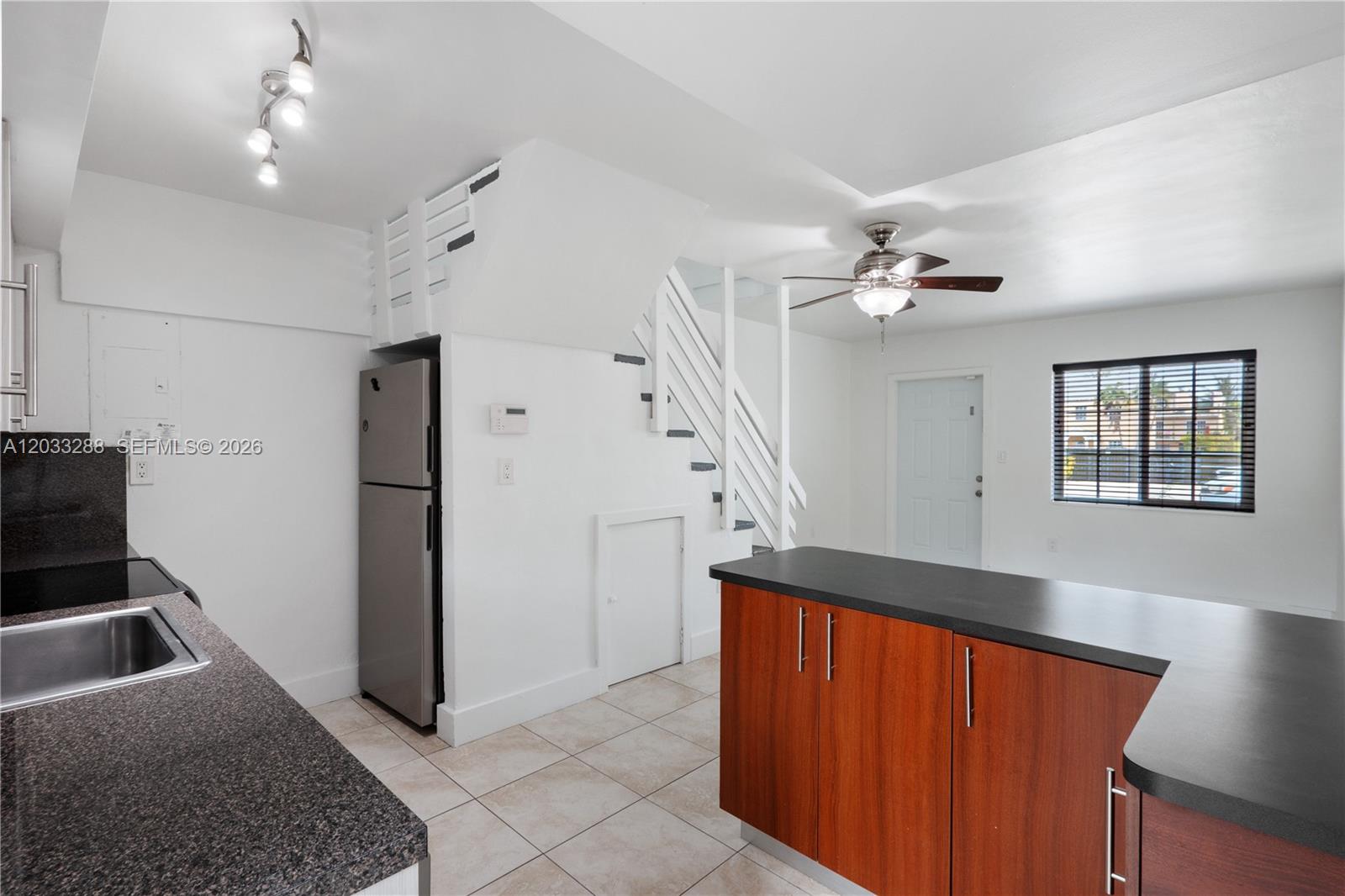 932 Southwest 6th Street, Unit 5 Miami, FL 33130 - Photo 10 of 29