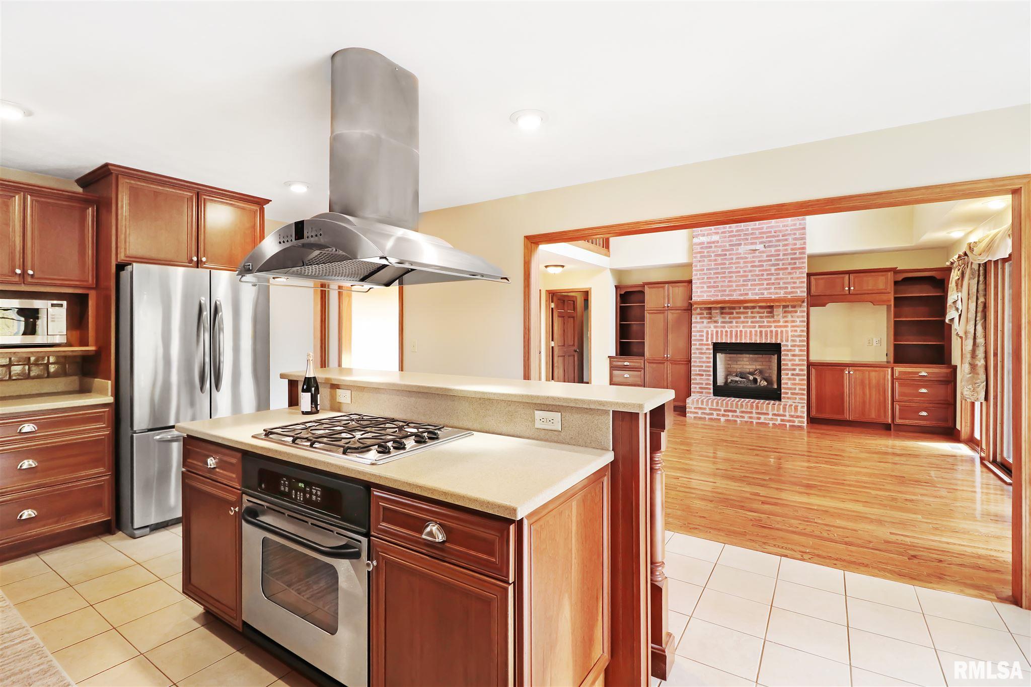 23369 Farmdale Road Washington, IL 61571 - Photo 14 of 50 Gallery Image 14