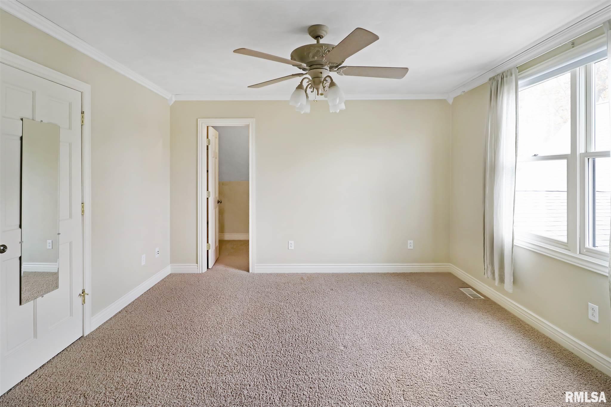 23369 Farmdale Road Washington, IL 61571 - Photo 29 of 50 Gallery Image 29