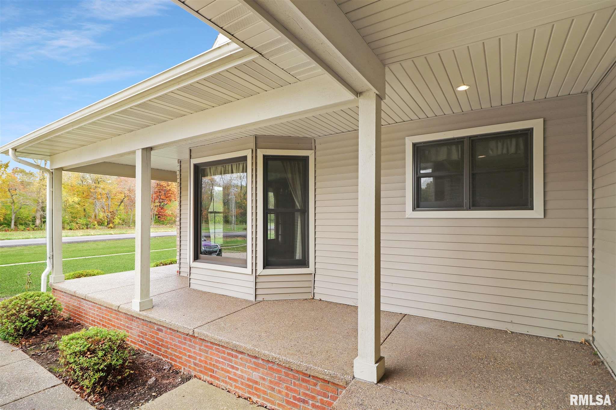 23369 Farmdale Road Washington, IL 61571 - Photo 37 of 50 Gallery Image 37
