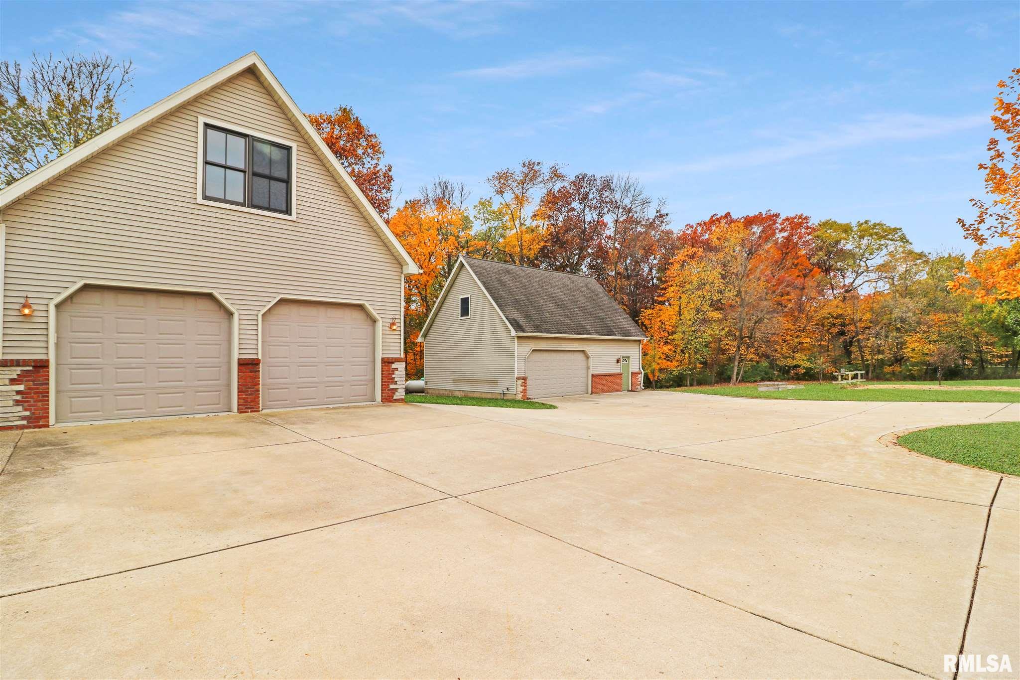 23369 Farmdale Road Washington, IL 61571 - Photo 45 of 50 Gallery Image 45