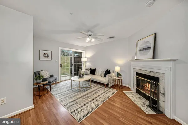 $2,150 | 19907 Dunstable Circle, Unit 184, Germantown, MD 20876
