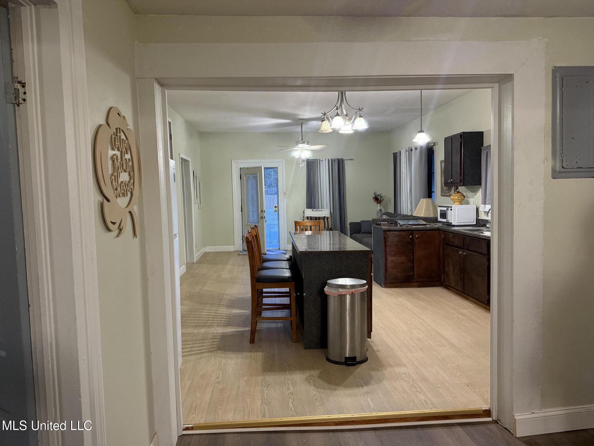 4301 Palmetto Street Moss Point, MS 39563 - Photo 17 of 29 IMG_0223