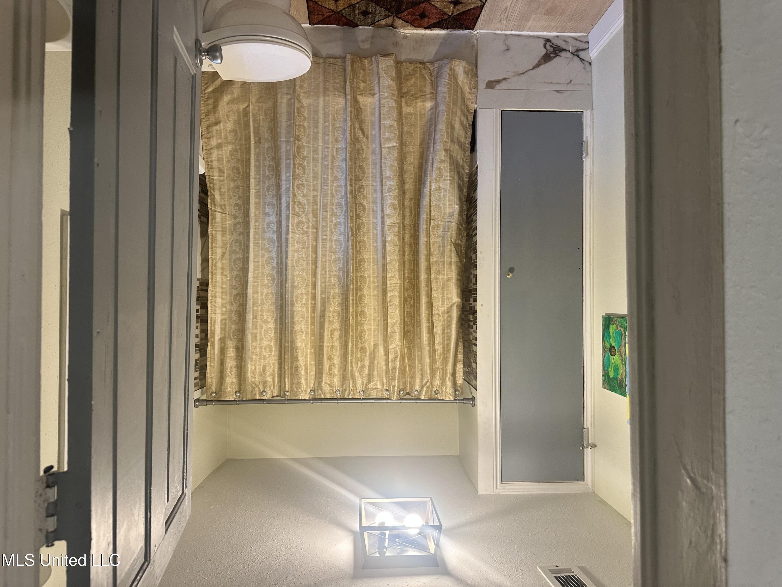 4301 Palmetto Street Moss Point, MS 39563 - Photo 20 of 29 IMG_7179