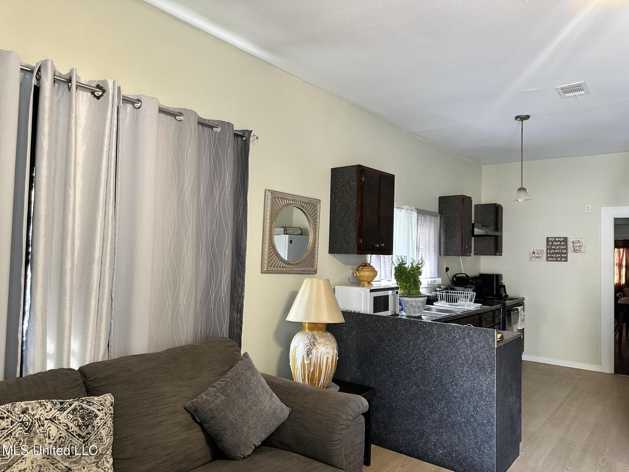 4301 Palmetto Street Moss Point, MS 39563 - Photo 27 of 29 IMG_7200